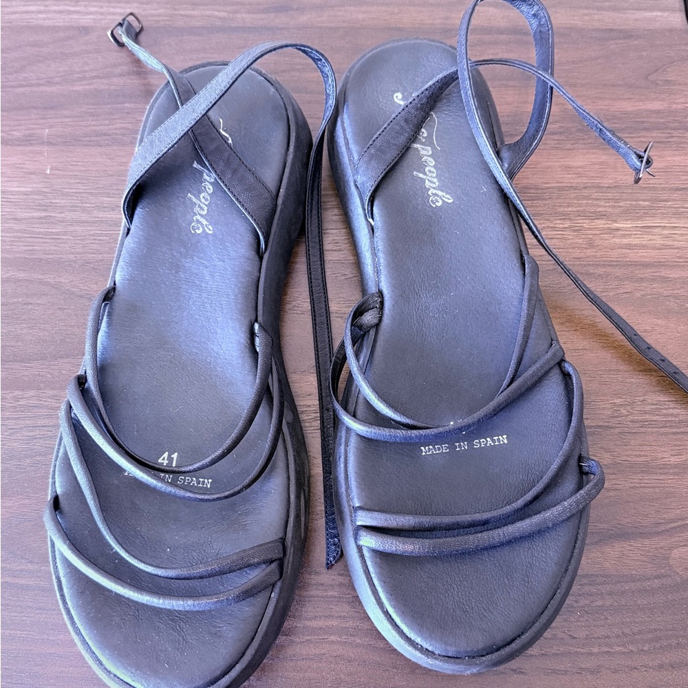 Free People Black Leather Minimalist Strappy Sandals | Made in Spain | EU 41